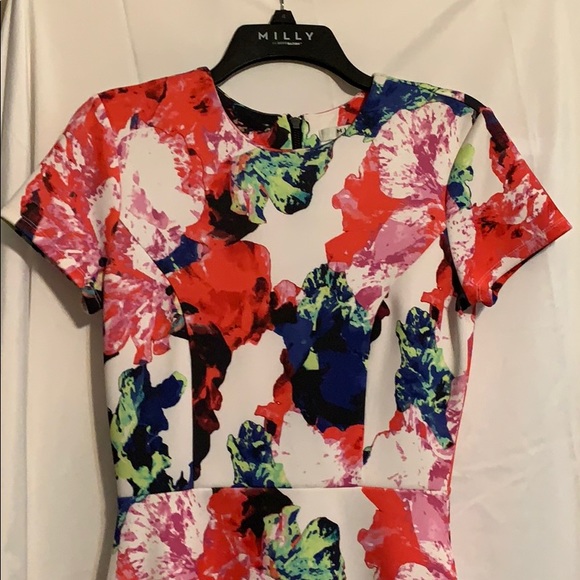 Dress - Picture 2 of 2